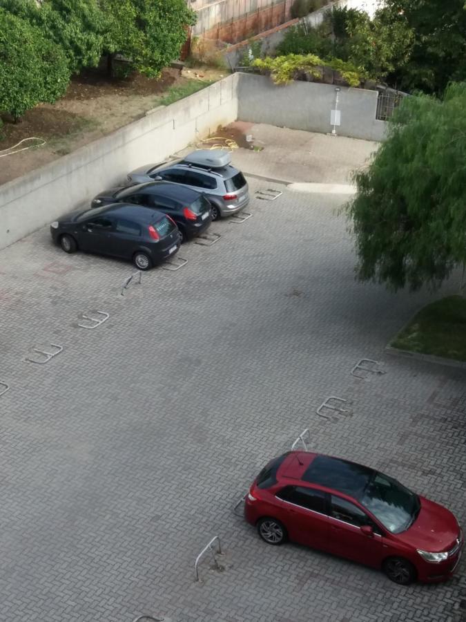 Appartamento Riviera Trilocale Wifi E Parcheggio Privato Ventimiglia Luaran gambar